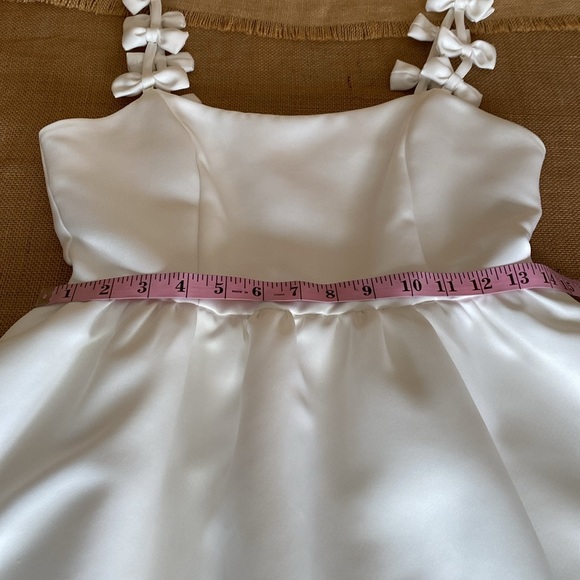 Elliatt Enchantment Ivory Fit & Flare Babydoll mini Dress - Picture 9 of 16